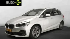 Grijs Gebruikt 2021 BMW 218 Sport Line Stationwagen | € 27.900 (Eerlijke prijs)