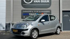 Grijs, metallic lak Gebruikt 2010 Nissan Pixo Acenta Hatchback | € 2.745 (Eerlijke prijs)