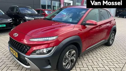 Rood Occasion 2022 Hyundai Kona SUV | € 23.995 (Eerlijke prijs)