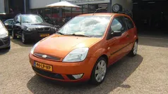 Bruin Gebruikt 2003 Ford Fiesta Hatchback | € 1.450 (Eerlijke prijs)
