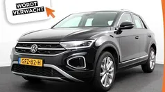 Gebruikt 2023 VW T-Roc Style SUV | € 29.440 (Eerlijke prijs)