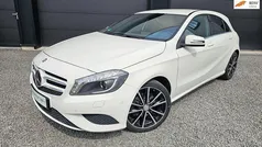 Gebruikt 2015 Mercedes A180 Ambition Hatchback | € 14.940 (Eerlijke prijs)