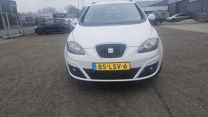 Wit Gebruikt 2010 Seat Altea XL MPV | € 3.499 (Eerlijke prijs)