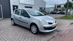 Grijs Gebruikt 2009 Renault Clio R.S. Hatchback | € 1.599 (Super prijs)