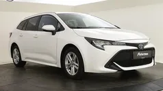 Wit Gebruikt 2022 Toyota Corolla Active Stationwagen | € 24.899 (Eerlijke prijs)