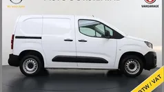 Wit Gebruikt 2020 Peugeot Partner Premium MPV | € 7.895 (Goede deal)