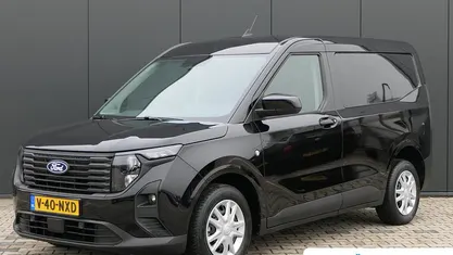 Nieuw Ford Transit Trend 2026 Zwart Van