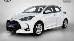 Gebruikt 2020 Toyota Yaris Hybrid Active Hatchback | € 19.495 (Eerlijke prijs)