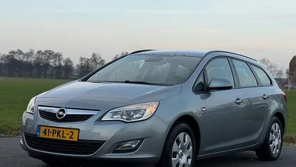 Occasion 2011 Opel Astra Edition Stationwagen | € 2.799 (Goede deal)