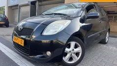 Zwart Gebruikt 2006 Toyota Yaris Luna Hatchback | € 2.995 (Eerlijke prijs)