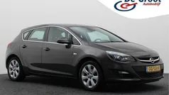 Grijs Gebruikt 2015 Opel Astra Hatchback | € 6.950 (Eerlijke prijs)