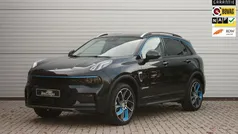 Zwart Gebruikt 2022 Lynk & Co 01 SUV | € 25.950 (Eerlijke prijs)