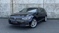 Zwart, metallic lak Gebruikt 2020 VW Passat GTE Stationwagen | € 22.950 (Eerlijke prijs)