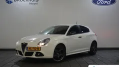 Gebruikt 2015 Alfa Romeo Giulietta Sprint Hatchback | € 14.895 (Eerlijke prijs)