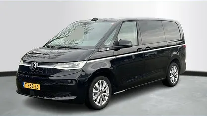 Gebruikt 2023 VW Multivan Style Van | € 48.950 (Super prijs)