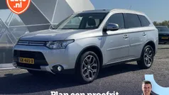 Grijs Gebruikt 2015 Mitsubishi Outlander P-HEV Edition SUV | € 12.295 (Super prijs)
