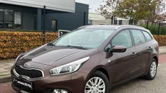 Bruin, metallic lak Gebruikt 2015 Kia Ceed Sportswagon Stationwagen | € 8.995 (Super prijs)
