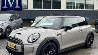 Occasion 2021 Mini Cooper S Hatchback | € 29.770 (Eerlijke prijs)