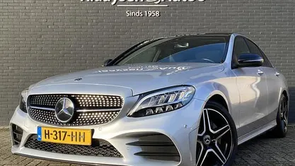 Grijs (metallic) Gebruikt 2020 Mercedes C180 Business Sedan | € 29.950 (Eerlijke prijs)