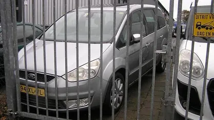 Grijs Gebruikt 2007 Ford Galaxy Ghia MPV | € 1.000 (Super prijs)