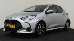 Grijs Gebruikt 2025 Toyota Yaris Hybrid Hatchback | € 26.925 (Eerlijke prijs)