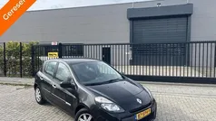Zwart Gebruikt 2011 Renault Clio II Collection Hatchback | € 2.599 (Eerlijke prijs)