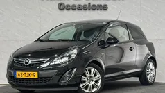 Zwart Gebruikt 2012 Opel Corsa Color Edition Hatchback | € 2.995 (Goede deal)