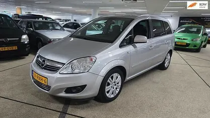 Gebruikt 2011 Opel Zafira Cosmo MPV | € 4.450 (Eerlijke prijs)