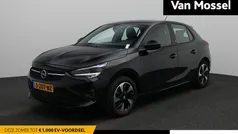 Zwart Gebruikt 2023 Opel Corsa-e Hatchback | € 20.440 (Eerlijke prijs)