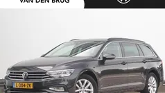 Grijs Gebruikt 2020 VW Passat Comfortline Stationwagen | € 23.190 (Eerlijke prijs)