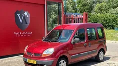 Blauw Gebruikt 2004 Renault Kangoo Expression MPV | € 2.995 (Eerlijke prijs)