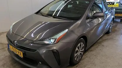 Occasion Toyota Prius Plus 123 PK (90 kW) 2021 Grijs Hatchback