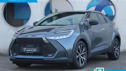 Occasion 2024 Toyota C-HR SUV | € 30.599 (Eerlijke prijs)