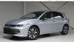 Gebruikt 2024 VW Golf VIII Life Hatchback | € 29.500 (Goede deal)