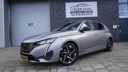 Gebruikt 2022 Peugeot 308 Allure Hatchback | € 19.899 (Eerlijke prijs)