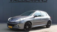 Grijs Gebruikt 2010 Peugeot 206+ Hatchback | € 2.450 (Eerlijke prijs)