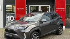 Grijs Gebruikt 2025 Toyota Yaris Cross SUV | € 29.700 (Eerlijke prijs)