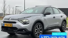 Grijs Gebruikt 2022 Citroën e-C4 Feel Hatchback | € 20.390 (Eerlijke prijs)