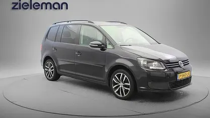 Gebruikt 2011 VW Touran Comfortline MPV | € 6.345 (Eerlijke prijs)
