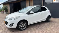 Gebruikt 2014 Mazda 2 Edition Hatchback | € 8.350 (Eerlijke prijs)