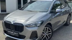 Grijs, metallic lak Gebruikt 2022 BMW 225 Active Tourer M Sport MPV | € 34.950 (Eerlijke prijs)