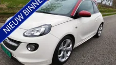 Wit Gebruikt 2016 Opel Adam S Hatchback | € 11.999 (Eerlijke prijs)