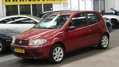 Rood Gebruikt 2004 Fiat Punto Hatchback | € 944 (Eerlijke prijs)