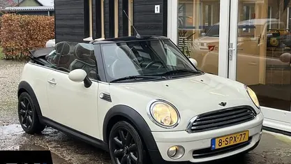 Wit Gebruikt 2009 Mini Cooper Cabriolet Cabriolet | € 5.945 (Eerlijke prijs)