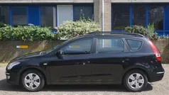 Zwart Gebruikt 2010 Hyundai i30 Dynamiq Stationwagen | € 2.950 (Eerlijke prijs)