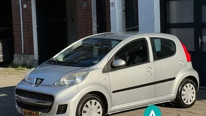 Occasion Peugeot 107 68 PK (50 kW) 2009 Grijs Hatchback