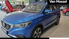 Blauw Gebruikt 2020 MG ZS Luxury Sedan | € 14.995 (Eerlijke prijs)