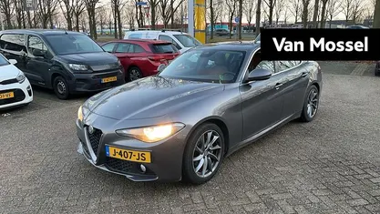 Occasion 2020 Alfa Romeo Giulia Super Sedan | € 26.440 (Super prijs)