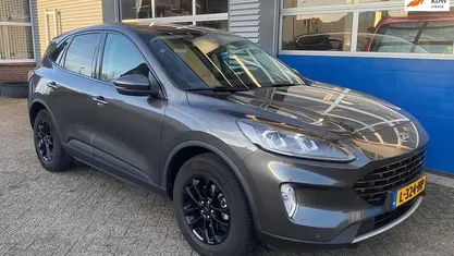 Gebruikt 2020 Ford Kuga Titanium SUV | € 18.750 (Goede deal)