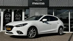 Gebruikt 2015 Mazda 3 Hatchback | € 14.490 (Eerlijke prijs)